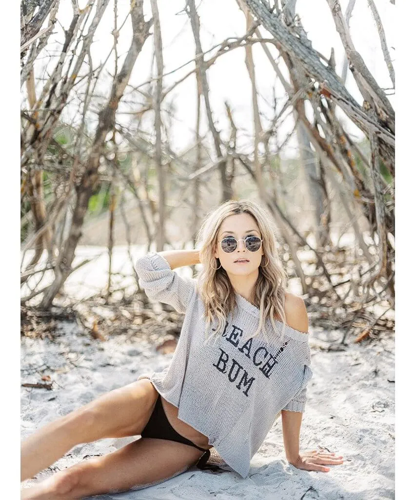 Bestseller Beach Bum Distressed Crew Khaki