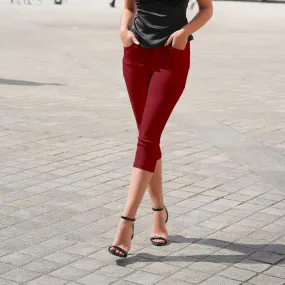 Capris Ultra Stretch Skinny Pants in Maroon